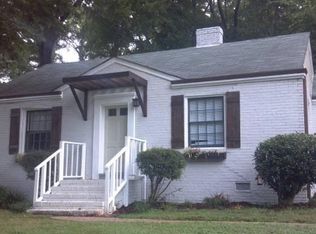 1009 Lunsford Pl, Charlotte, NC 28205