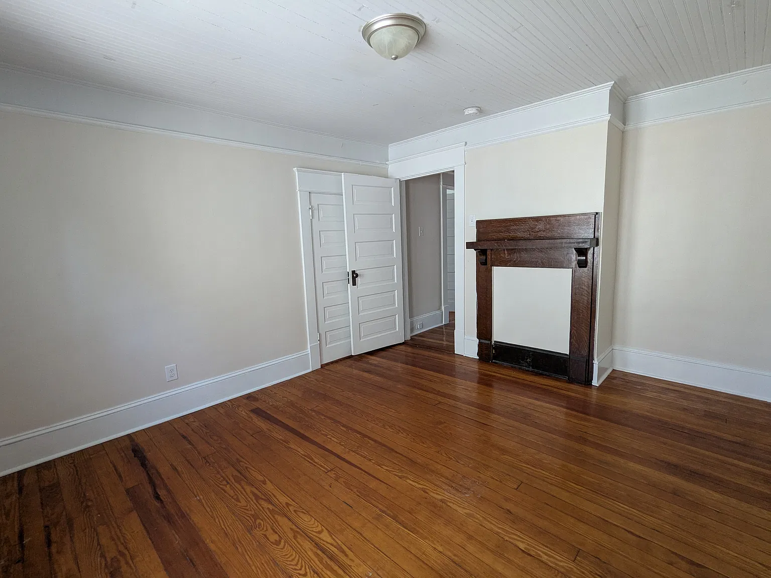510 Carolina — Photo 2