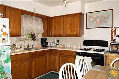 3rd image of 6211 Elbrook Ave