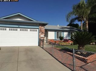 27 Sandalwood Ct, Pittsburg, CA 94565