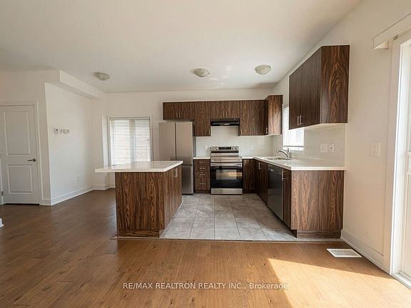 3rd image of 36 Westwood Ave
