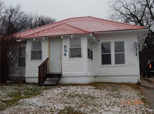 504 S 7th St, Guthrie Center, IA 50115