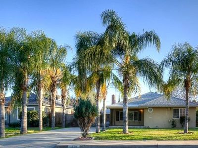 1225 W Weldon Ave, Fresno, CA, 93705
