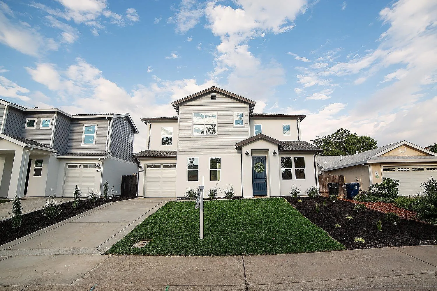 4836 Taylor St photo 1