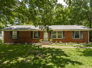 127 Anchor Dr, Hendersonville, TN 37075