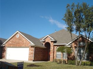 1608 Crabapple Ln, Flower Mound, TX 75028