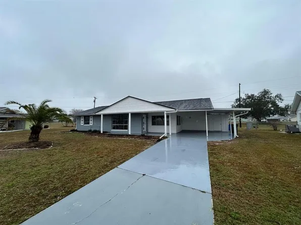 702 Desert Hills Way, Sun City Center, FL 33573