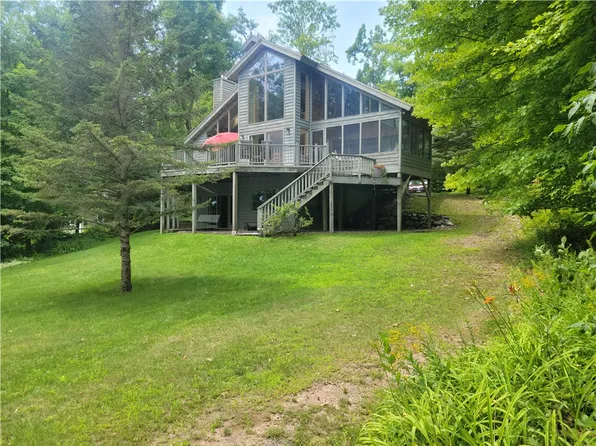 2130 Pipe Lake Road, Comstock, WI 54826