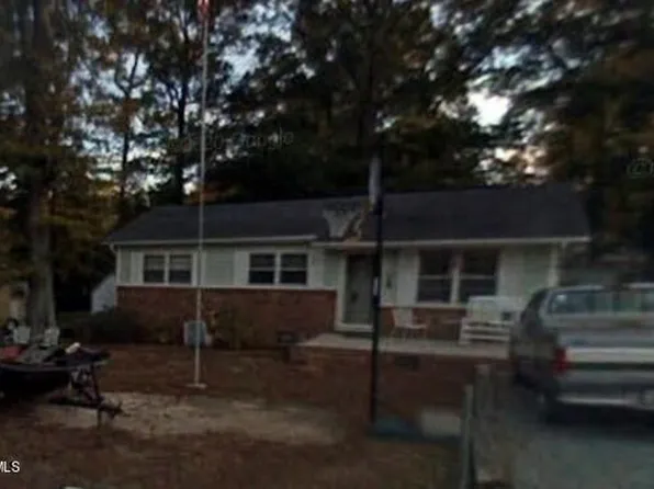 1606 Wayne St, Sanford, NC 27330