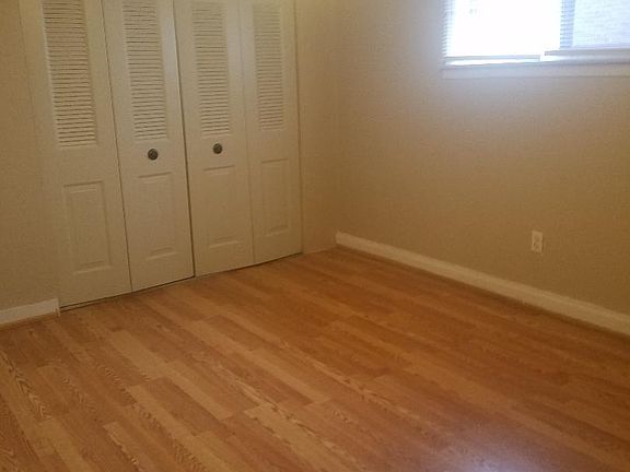 Bedroom 2 (1/2)