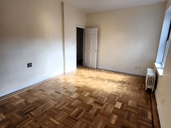 2940 Ocean Avenue image 11 of 16