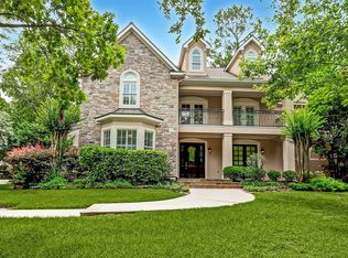 37702 Edgewater Dr, Pinehurst, TX 77362