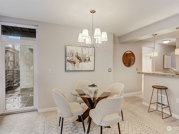 5th image of 211 Kirkland Avenue #219