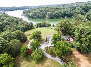 6011 Lakeland Drive, Lenoir City, TN 37772