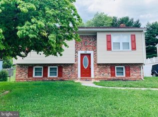 58 Concord Dr, Brunswick, MD 21716