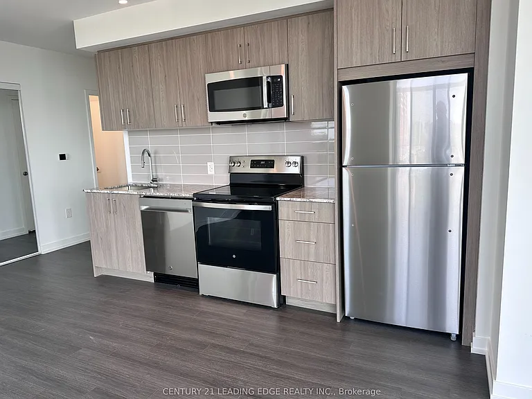 4010 Eglinton Ave W #810 — Photo 16