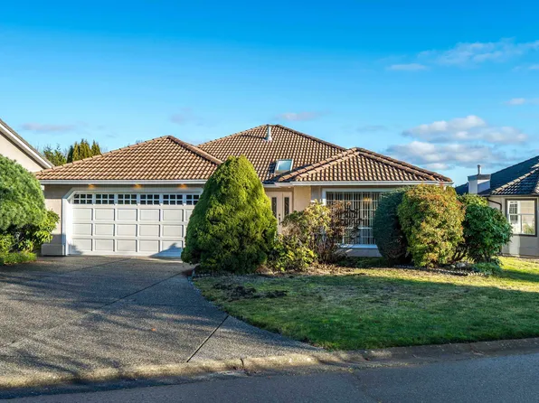 1035 King George Blvd, Surrey, BC V4A 9S7
