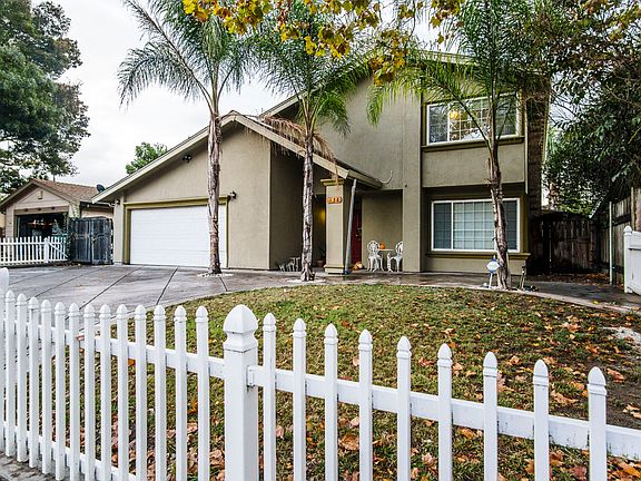 2nd image of 138 Cedro Cir