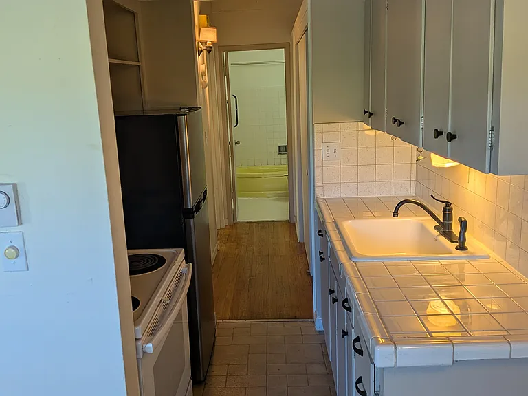 1495 S Columbian Way #3 — Photo 2