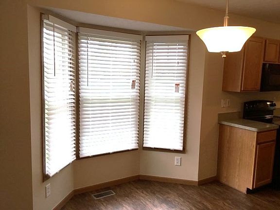 5th image of 6803 Brookstone Dr