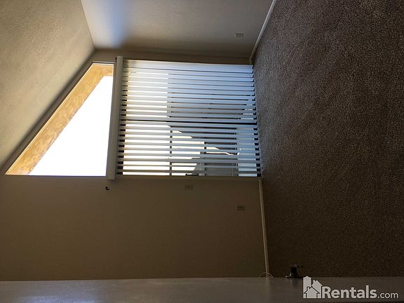 4th image of 435 W 9th St Unit H7