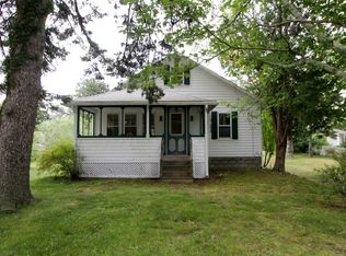 99 Chase St, West Harwich, MA 02671
