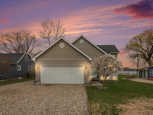 66100 Dolans Ave, Vandalia, MI 49095