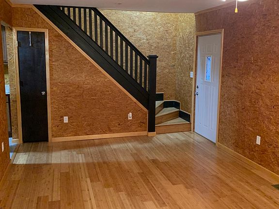 2nd image of 533 N Middle St