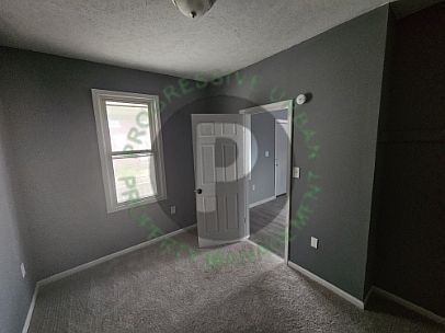 3rd image of 7040 Roy Ave