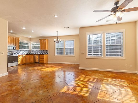 4th image of 1110 NW D St #1 & 2