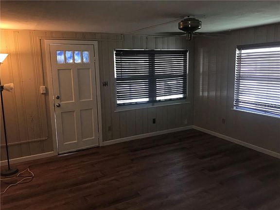 4th image of 4405 49th Ave N