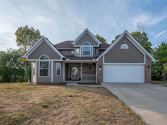 2nd image of 312 Marigold Dr