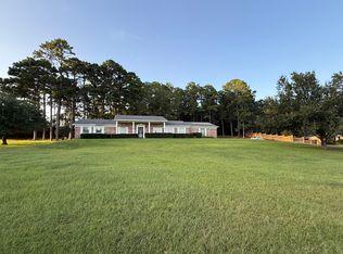 403 E Pinecrest Dr, Atlanta, TX 75551