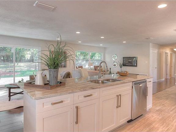 4th image of 7507 Egypt Lake Dr