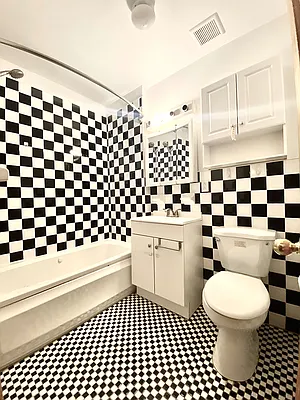 Rented by Compass | media 14