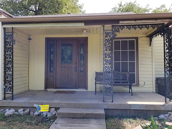 2nd image of 4017 Valentine St