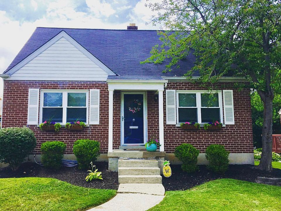 1st image of 107 Elizabeth Ct