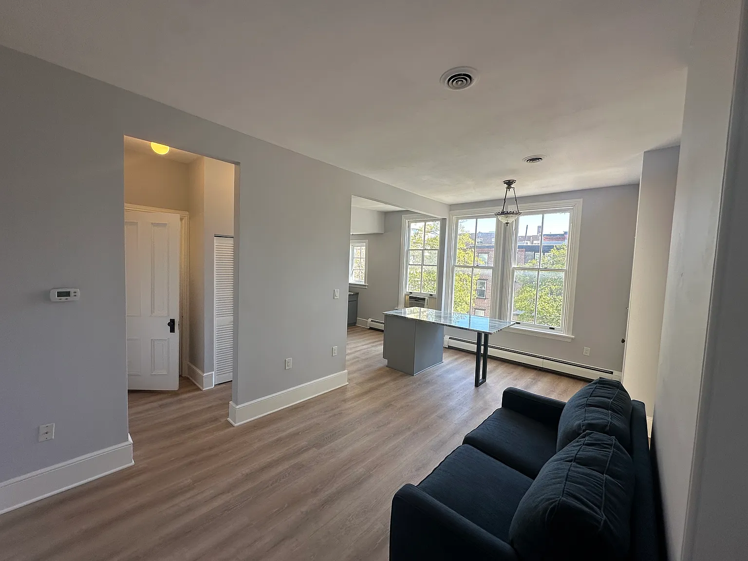 1 bed, 800 sqft, $1,895 — Photo 2