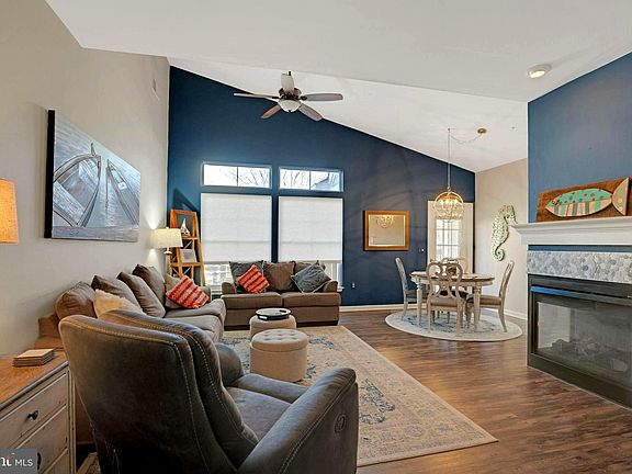 2nd image of 371 Driftwood Ln #371