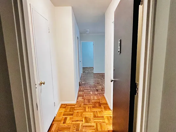 4000 Tunlaw Rd NW, Washington, DC