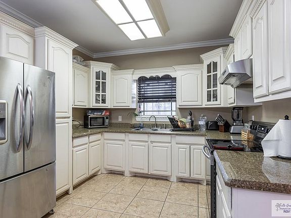 5th image of 5301 Los Arboles Ave