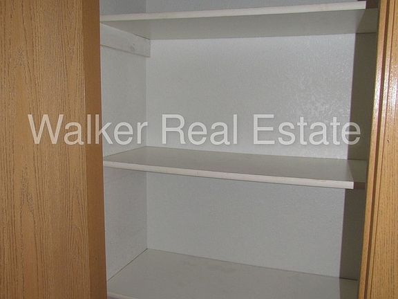 5th image of 407 9th Street Cir APT 1