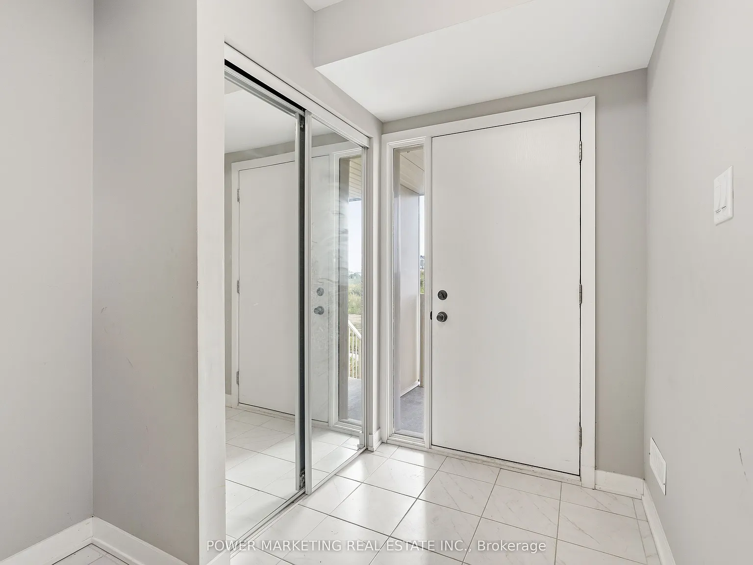 4 bed, $2,850 — Photo 3