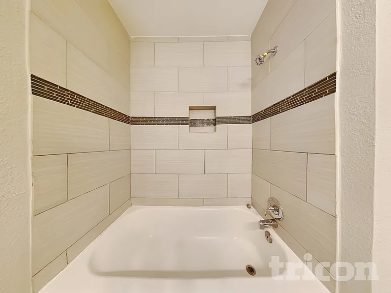 706 Olney Dr — Photo 14