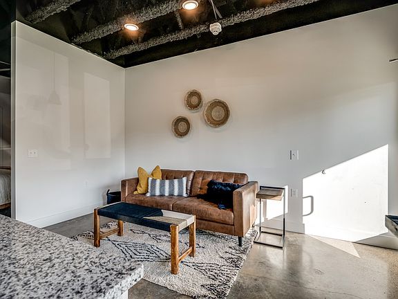 5th image of 293 Plus Park Blvd #208