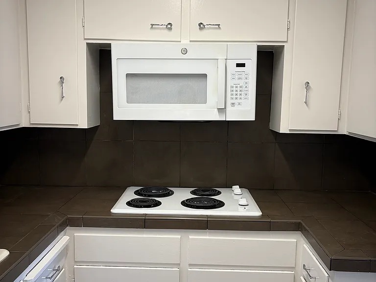 771 Opal Dr #3 — Photo 3