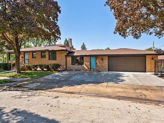 2nd image of 1501 Washington Blvd