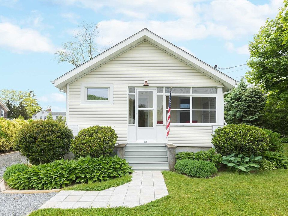 1st image of 645 Wickham Ave