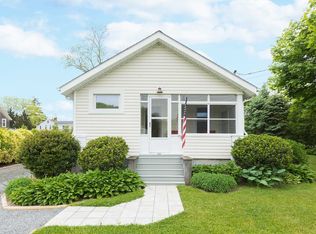 645 Wickham Ave, Mattituck, NY 11952
