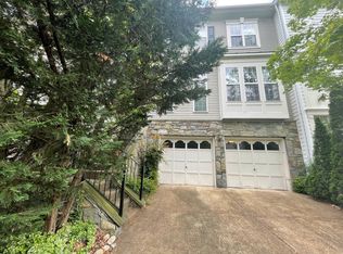 3826 Watkins Mill Dr, Alexandria, VA 22304